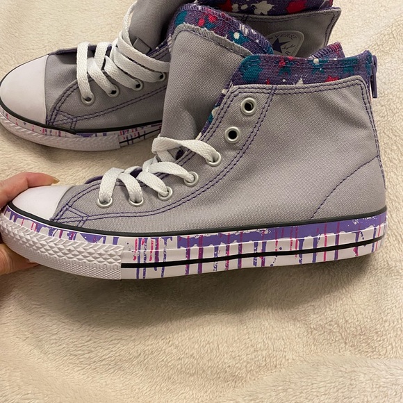 Chuck Taylor Converse Lucky Stone NWOT - Picture 2 of 13